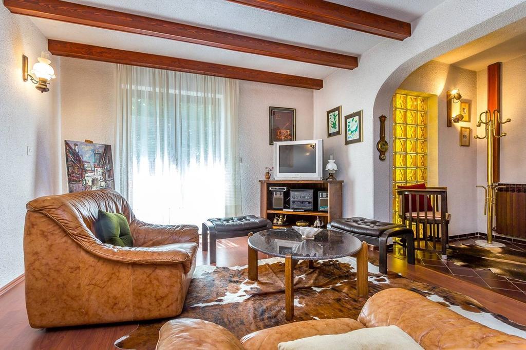 Holiday Home Ermanna Пула Екстер'єр фото