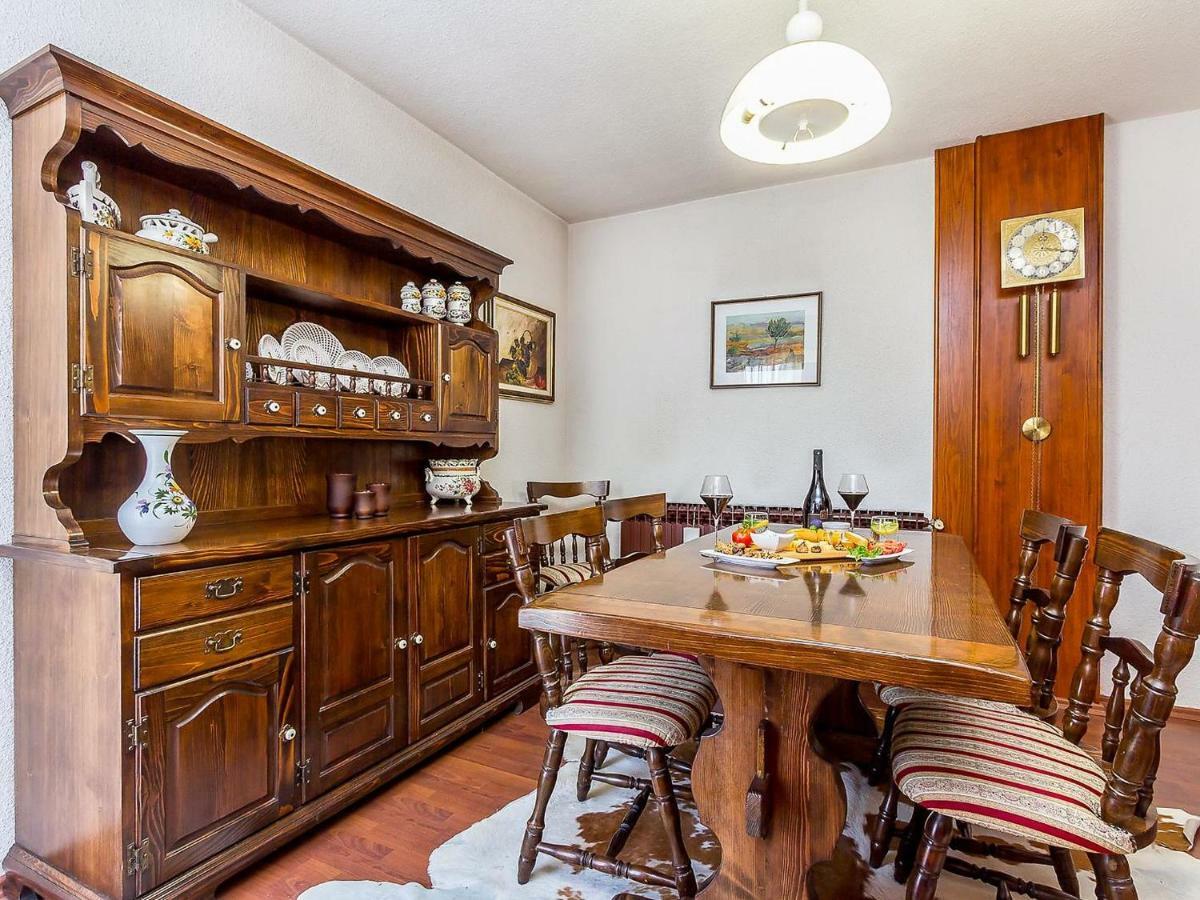 Holiday Home Ermanna Пула Екстер'єр фото